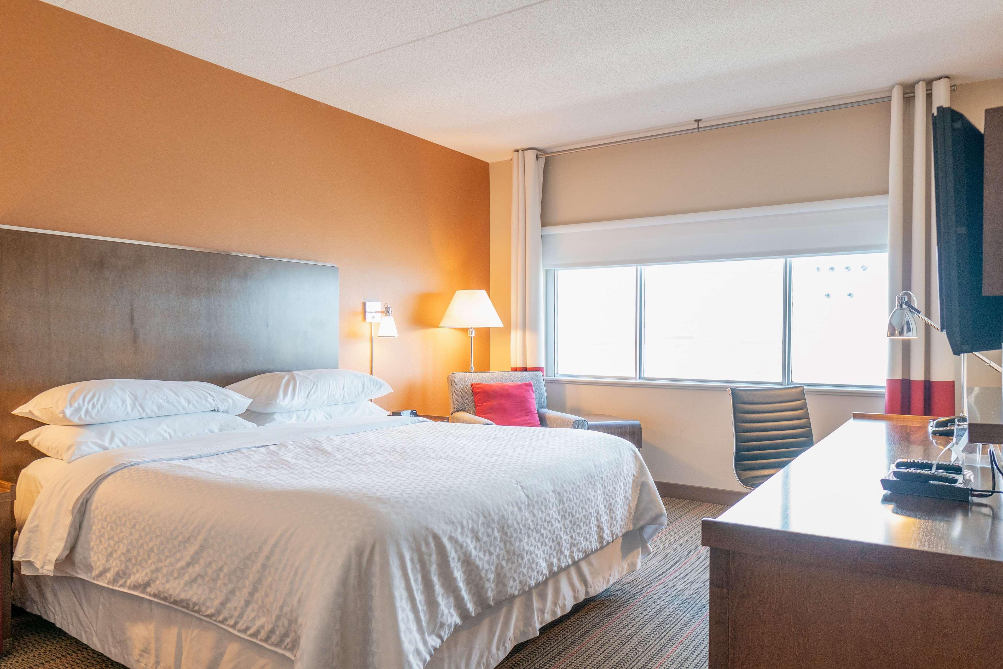 Lakeview Signature, Trademark Collection By Wyndham Winnipeg Exterior photo